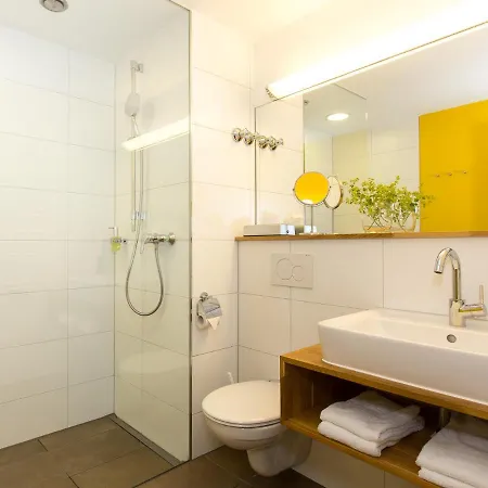 فندق Hotel-landgasthof Kreuz 3*